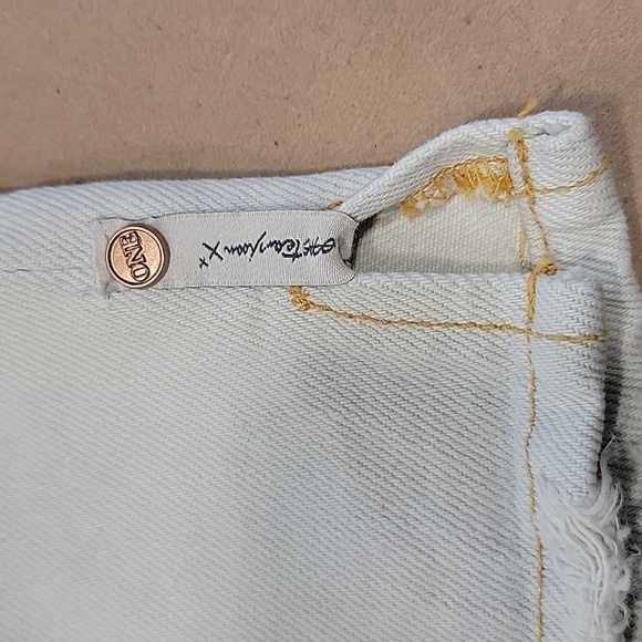 One Teaspoon Size 25 Denim Mini Skirt, Light Wash, EUC - Picture 2 of 10